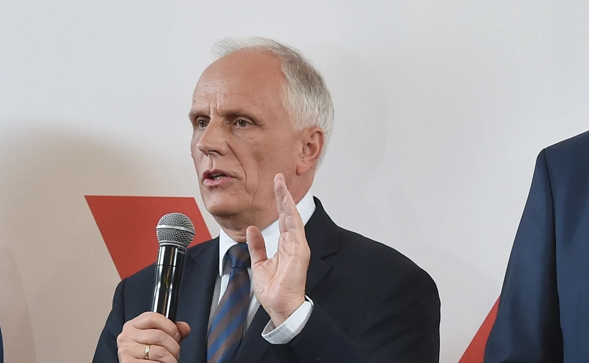 Sukces polskiego naukowca. Prof. Andrzej Jajszczyk z Katedry Telekomunikacji na Akademii Górniczo-Hutniczej w Krakowie został wybrany wiceprzewodniczącym Europejskiej Rady ds. Badań Naukowych (ERC), która przyznaje najbardziej prestiżowe granty naukowe.