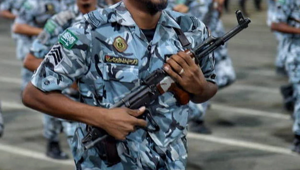 Kilka osób zostało rannych w wyniku zamachu bombowego na cmentarzu w Dżuddzie na zachodzie Arabii Saudyjskiej - poinformowało ministerstwo spraw zagranicznych Francji. Wybuch nastąpił podczas ceremonii upamiętniającej zakończenie I wojny światowej. 