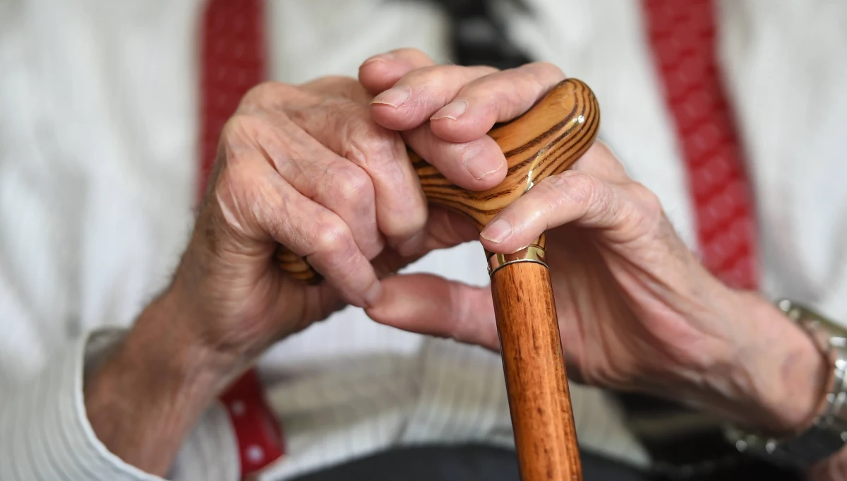​92-latek został w Niemczech skazany za zabójstwo swojej żony, z którą był przez 70 lat. Mężczyzna tłumaczył, że był już całkowicie wyczerpany psychicznie i fizycznie opieką nad swoją ciężko chorą małżonką.