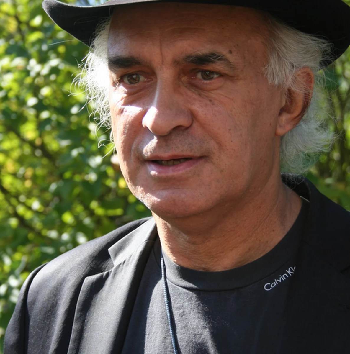 Nie żyje Janusz Leśniewski, aktor znany z ról w teatrach oraz serialach. Występował w "Barwach szczęścia", "Na Wspólnej" czy "M jak miłość". Miał 68 lat.