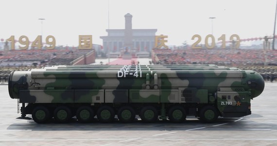 W ostatnich dwóch dekadach Chiny zbudowały sieć tuneli, by zabezpieczyć swój arsenał rakietowy i móc odpowiedzieć na potencjalny atak jądrowy USA - podał hongkoński dziennik "South China Morning Post", cytując emerytowanego pułkownika armii Chińskiej Republiki Ludowej. 