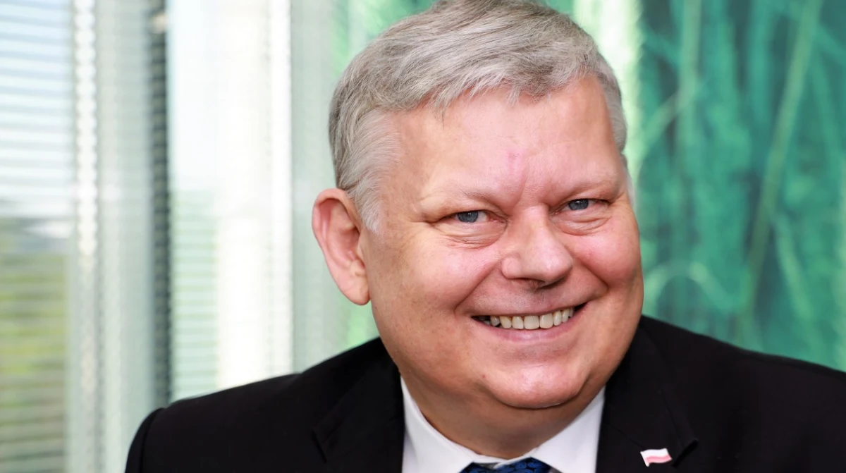 W internetowej części Porannej rozmowy w RMF FM Robert Mazurek pytał swojego gościa Marka Suskiego, o plany PiS wobec podziału Mazowsza na województwa. Poseł zadeklarował, że jego partia jest zdeterminowana, by wprowadzić zmiany w życie. 