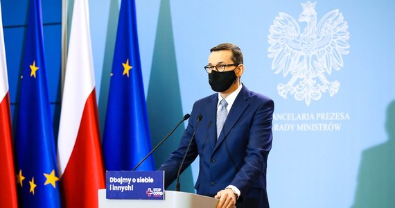 Rząd poinformował o kolejnych planach walki z pandemią koronawirusa. W konferencji wzięli udział premier Mateusz Morawiecki, minister rozwoju, pracy i technologii Jarosław Gowin oraz minister zdrowia Adam Niedzielski. Zapis konferencji znajdziecie w artykule. 