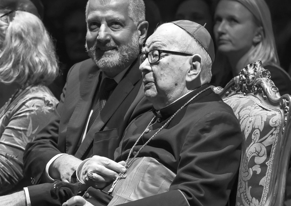 ​Stwierdzenie o współpracy kard. Henryka Gulbinowicza z SB jest kłamliwym nonsensem; nie znajduje potwierdzenia w stanie badań - napisała grupa działaczy opozycji z okresu PRL w liście otwartym skierowanym m.in. do nuncjusza apostolskiego w Polsce abp. Salvatore Pennacchio.