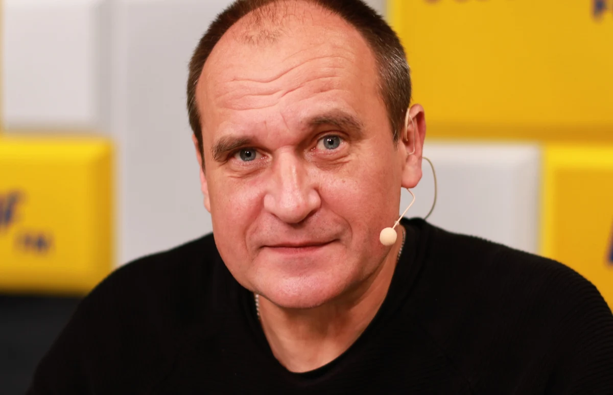 „Nie do końca rozumiem histerię, w którą wpadło część działaczy Polskiego Stronnictwa Ludowego. Zawarliśmy porozumienie na realizację postulatów wyborczych np. niski ZUS, referenda, czy emerytura wolna od podatku. Tam nie było ani słowa o unijnych kwestiach” – przyznał w Porannej rozmowie w RMF FM Paweł Kukiz. Polityk w ten sposób odniósł się do zarzutów w sprawie rozłamu koalicji partii Kukiz’15 i PSL. Wśród tematów poruszonych podczas rozmowy znalazły się także m.in.: polexit, reforma sądownictwa, jak również zmiana ustawy o referendum ogólnokrajowym i postawa Edyty Górniak. 