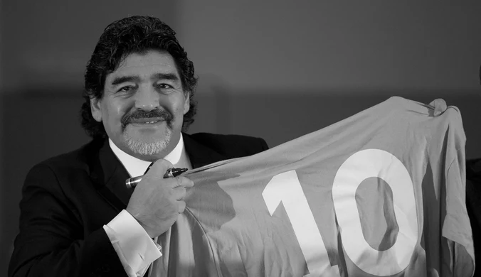 Diego Maradona nie żyje. Świat piłki reaguje na śmierć "Boskiego Diego". Lineker, Borek, Romario, Cristiano Ronaldo