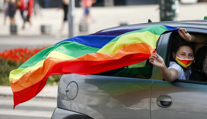 Większość Polaków deklaruje tolerancję dla homoseksualności 