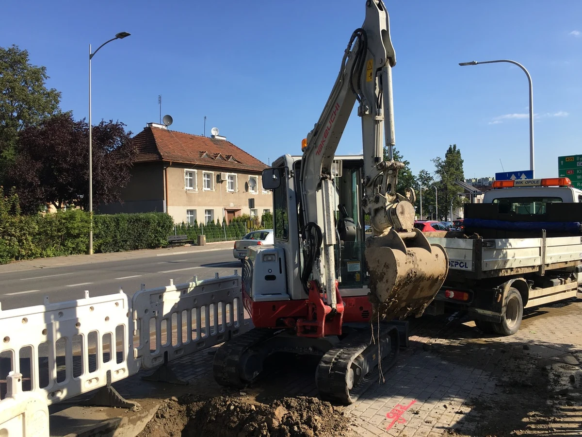 Przy stacji uzdatniania wody w Zawadzie zarządzanej przez spółkę Wodociągi i Kanalizacja w Opolu doszło do awarii - poinformowała w czwartek Katarzyna Oborska-Marciniak, rzecznik urzędu miasta Opole. Część mieszkańców została pozbawiona dostaw wody.
