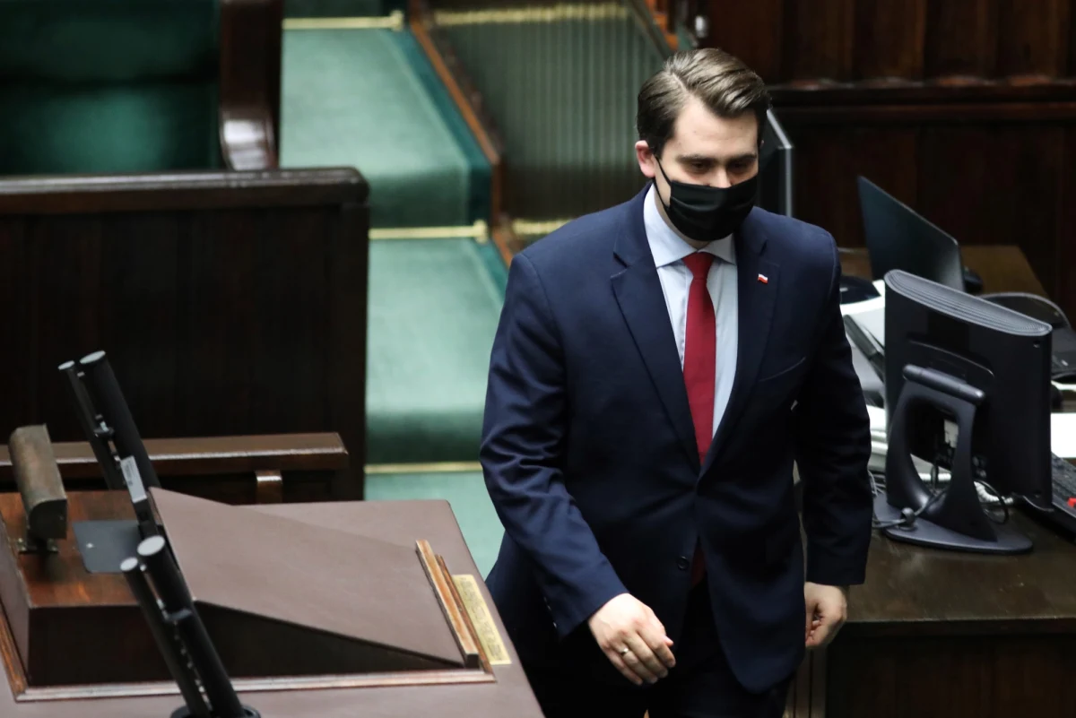 Daniel Milewski z PiS-u może ubiegać się o urząd Rzecznika Praw Obywatelskich. "Podjąłbym się tego zadania" - deklaruje w rozmowie z dziennikarzem RMF FM Patrykiem Michalskim. Dziś ma być wyznaczony kolejny termin zgłaszania kandydatów na RPO. 