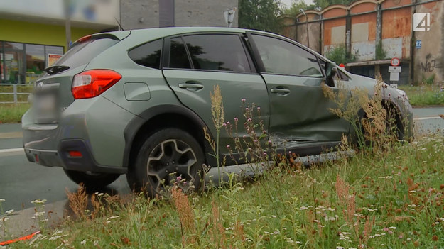 Policja zjawia się by sprawdzić obywatelskie zatrzymanie uczestnika kolizji drogowej. Po chwili okazuje się, że kierowca jest również sprawcą zdarzenia. Co jeszcze ustalą policjanci? Tego dowiemy się dzięki operatorom programu STOP Drogówka. 