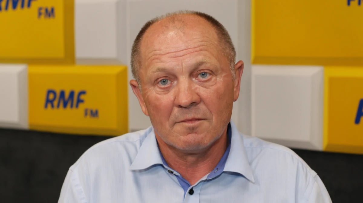 "Paweł Kukiz zdecydował się iść własną drogą. Od co najmniej pół roku nie angażował się w pracę klubu. Szukał wsparcia w Prawie i Sprawiedliwości, u Zbigniewa Ziobry, ale także - jak słyszę u Włodka Czarzastego" - stwierdził w Porannej rozmowie w RMF FM poseł Polskiego Stronnictwa Ludowego Marek Sawicki. "Jeśli szuka nowej drogi, nie wolno mu w tym przeszkadzać. To jest polityk, ale także artysta. Być może ma jakieś inne przeczucia, nos artysty-polityka podpowiada mu coś innego" - dodał. 