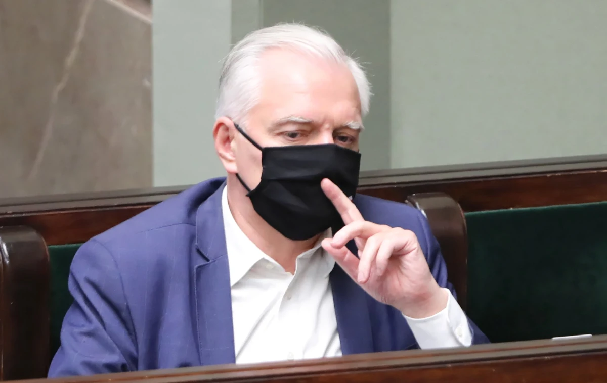 Wicepremier Jarosław Gowin na konferencji w Brukseli przekonywał, że możliwy jest kompromis ws. budżetu UE i mechanizmu warunkowości. "Nawet jeżeli nie w formie otwarcia na nowo dyskusji nad kształtem tego rozporządzenia, to w postaci wiążących deklaracji interpretacyjnych" - powiedział.