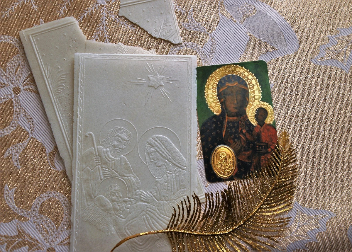 Z powodu pandemii koronawirusa tradycyjna Wigilia Dla Samotnych przy wspólnym stole jest niemożliwa, ale osoby w potrzebie nie zostaną bez pomocy. W Górnośląsko-Zagłębiowskiej Metropolii trwają przygotowania do Mobilnej Wigilii. 24 grudnia kilkuset wolontariuszy dostarczy paczki świąteczne do domów osób, które się zgłoszą. Zgłaszać się można telefonicznie już od dziś do 20 grudnia. 