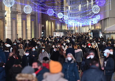 Pandemia koronawirusa. Największa dotąd dobowa liczba zgonów w Turcji. Poniżej 4,5 tys. nowych zakażeń w Polsce [RAPORT 7 GRUDNIA 2020]