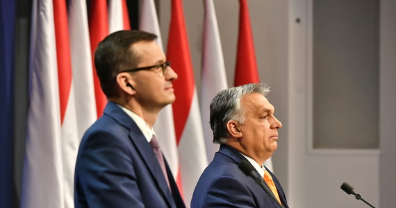 Na dwa dni przed rozpoczęciem brukselskiego szczytu ws. budżetu UE do Warszawy przyleciał Viktor Orban. Szef węgierskiego rządu - który podobnie jak polskie władze grozi zawetowaniem unijnego budżetu - miał spotkać się z premierem Mateuszem Morawieckim i wicepremierem, prezesem Prawa i Sprawiedliwości Jarosławem Kaczyńskim.