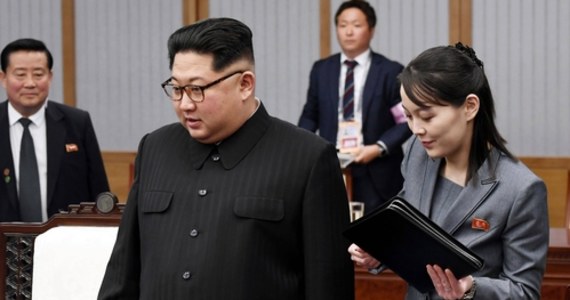 Kim Jo Dzong, siostra przywódcy Korei Północnej Kim Dzong Una, ostro skrytykowała szefową MSZ sąsiedniej Korei Południowej. Poszło o komentarz Kang Kiung Wha w sprawie zapobiegania pandemii Covid-19 w KRLD. „Nigdy nie zapomnimy jej słów i może być zmuszona słono za nie zapłacić” – napisała Kim.
