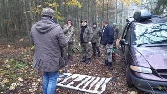 Wielkopolskie: Skarb zakopany za leśniczówką. "To był strzał w dziesiątkę!"