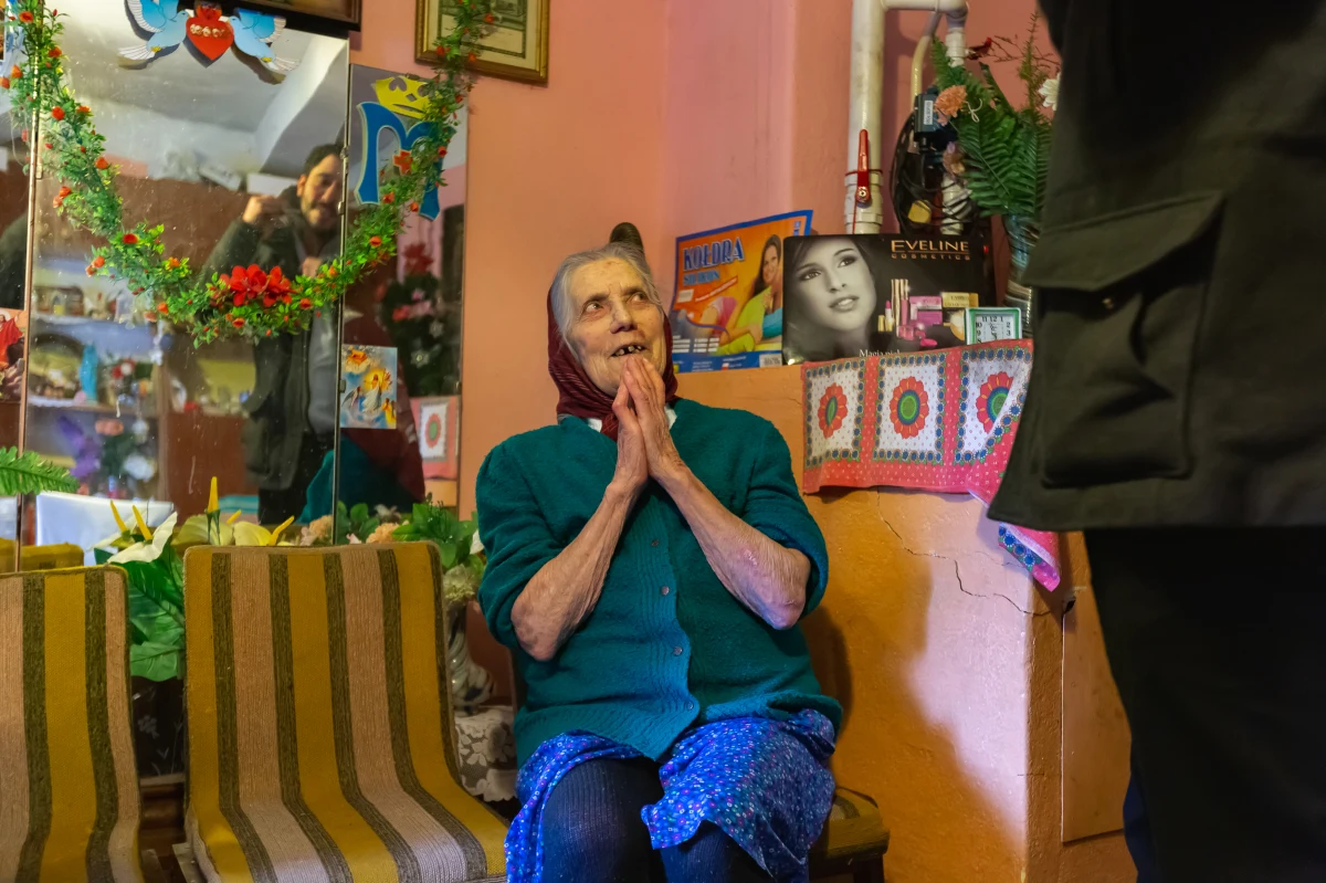 To były intensywne, ale pełne wzruszeń i szczęścia dni! W dniach 12-13 grudnia odbył się Weekend Cudów Szlachetnej Paczki – czas, kiedy wolontariusze znów zapukali do tysięcy domów w całej Polsce, by przekazać dedykowaną pomoc i nadzieję na zmianę tym, którym zabrakło szczęścia. Dzięki szlachetnym sercom darczyńców w tym roku, mimo pandemii, udało się pomóc 14 016 rodzinom! Łączna wartość przekazanego wsparcia przekroczyła 51 mln zł. Pełne wyniki jubileuszowej, 20. edycji Szlachetnej Paczki poznamy już w środę o godz. 10:00 podczas konferencji prasowej, którą będzie można śledzić na Facebooku, YouTubie i Twitterze Szlachetnej Paczki. 