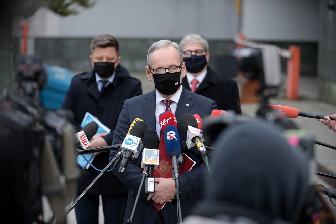 Adam Niedzielski Bede Rekomendowal Przedluzenie Obostrzen Wydarzenia W Interia Pl