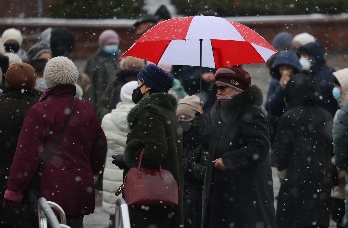 Kilkadziesiąt osób zostało zatrzymanych w Mińsku. To uczestnicy marszu emerytów, którzy domagali się odejścia białoruskiego prezydenta Alaksandra Łukaszenki - poinformował portal Onliner.