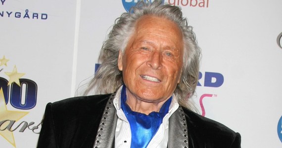 Jeden z najbogatszych Kanadyjczyków, Peter Nygard, został zatrzymany przez kanadyjską policję. W USA postawiono mu dziewięć zarzutów, w tym przestępstw finansowych i handlu usługami seksualnymi. Wczoraj stanął on przed sądem w Winnipeg.