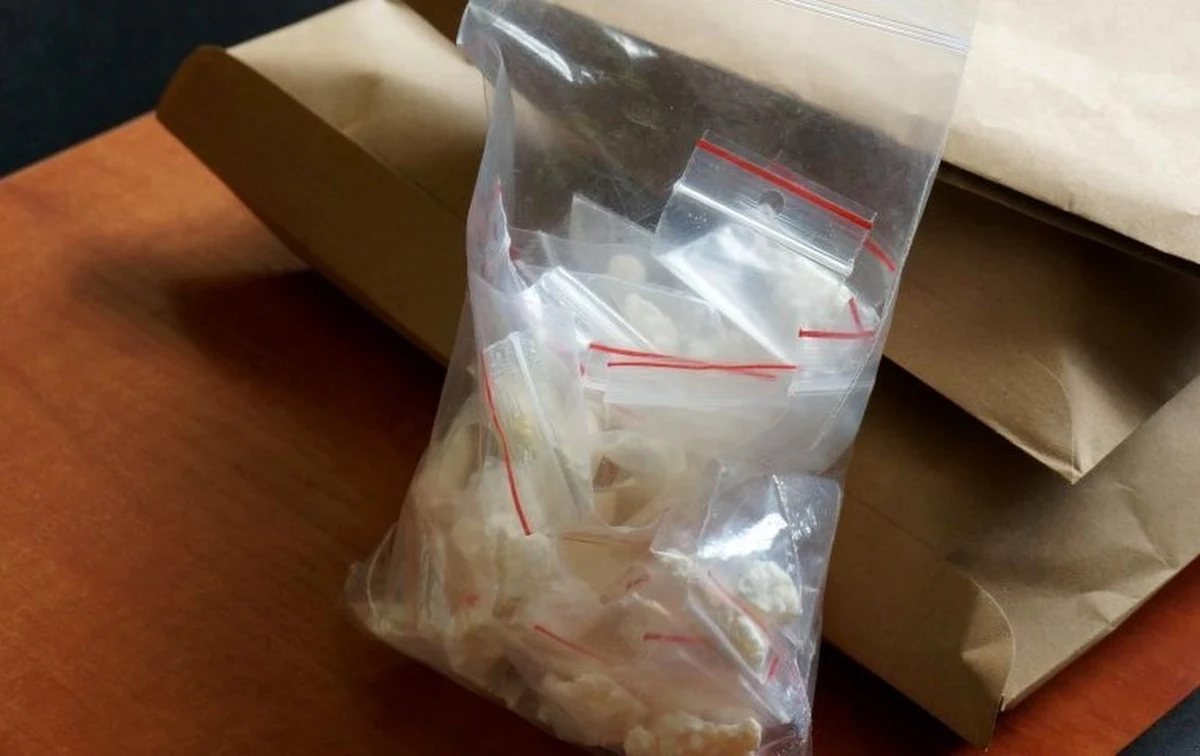 Prokuratura Krajowa skierowała do sądu akt oskarżenia przeciwko 14 osobom wchodzącym w skład narkotykowego gangu, który produkował w Gdańsku amfetaminę. Wśród nich jest dyplomowany chemik, 68-letni Ryszard J., ps. Profesor, okrzyknięty przed media "polskim Walterem White". To porównanie z bohaterem serialu "Breaking Bad", nauczycielem chemii.