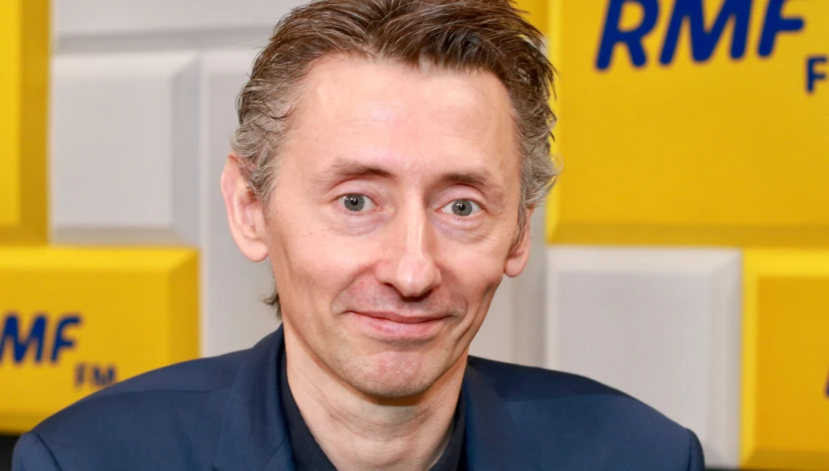 „Nie wstydzę się tego głosowania, które się odbyło nad podwyżkami (dla polityków – przyp. RMF FM). Moim zdaniem to były dobre rozwiązania w złym momencie” – tak na pytanie o to, czy politycy powinni zarabiać więcej odpowiedział w Porannej rozmowie w RMF Maciej Gdula.