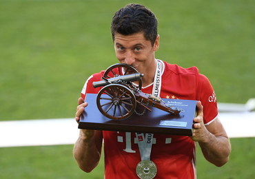 Robert Lewandowski Piłkarzem Roku FIFA. "Dzień dumy dla Bayernu"