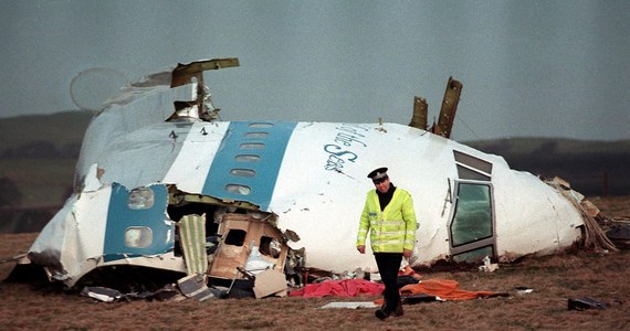 Abu Agila Mohammad Masud Cheir al-Marimi usłyszał zarzuty w związku z przygotowaniem zamachu bombowego na samolot amerykańskich linii Pan Am, który wybuchł nad szkockim Lockerbie w grudniu 1988 r. Zginęło wtedy 259 pasażerów i członków załogi jumbo-jeta oraz 11 ludzi na ziemi.