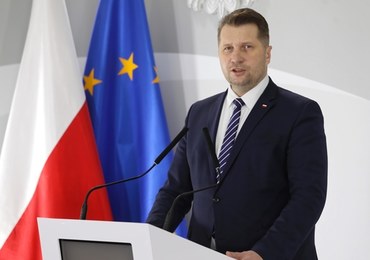 Część uczniów wróci do szkół po feriach? Minister edukacji wyjaśnia