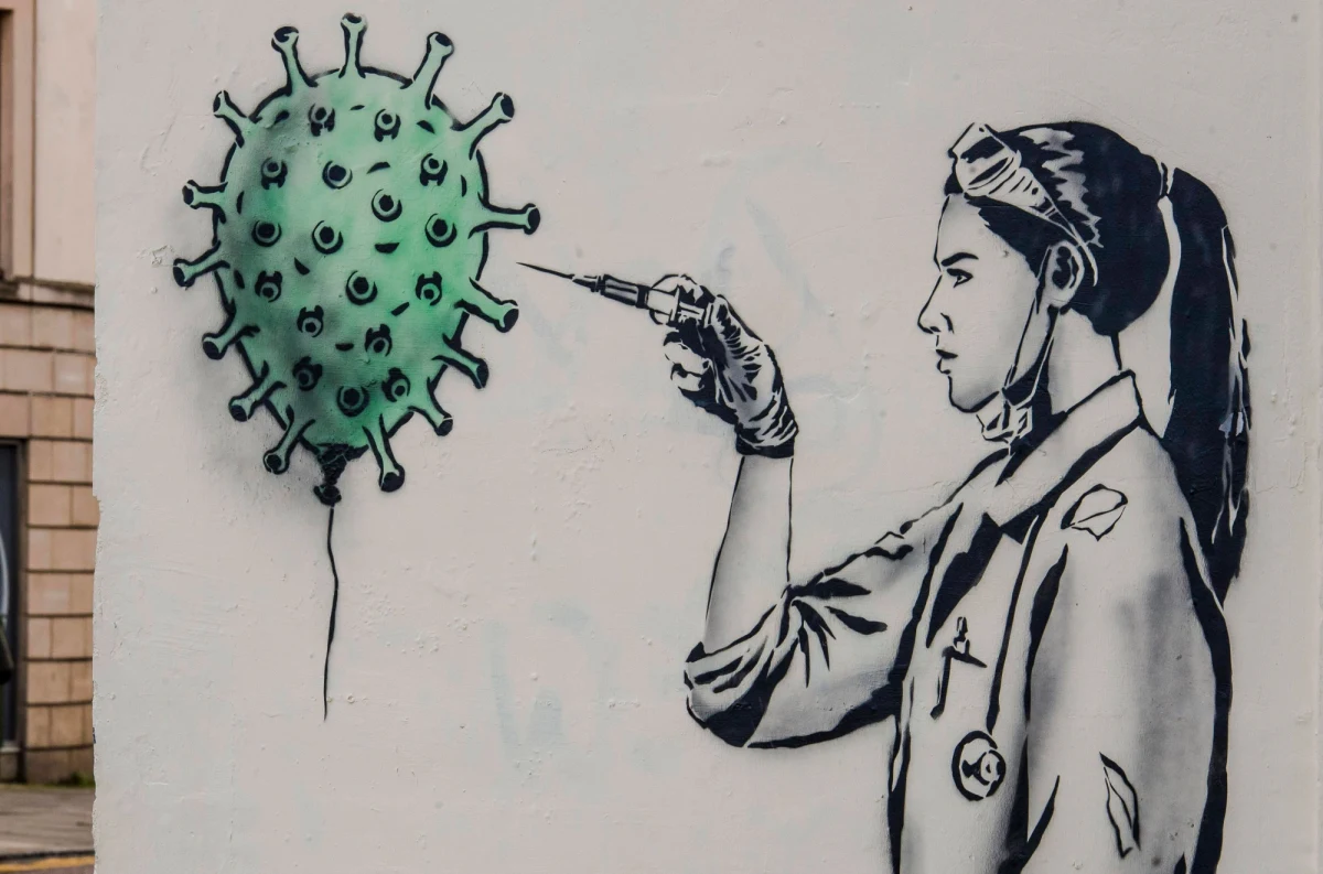 Z powodu nowej odmiany koronawirusa od 26 grudnia w całej Szkocji, z wyjątkiem wysp, obowiązywać będzie najwyższy stopień restrykcji epidemicznych - ogłosiła we wtorek szefowa szkockiego rządu Nicola Sturgeon. Dodała, że być może konieczne będzie ich zaostrzenie.