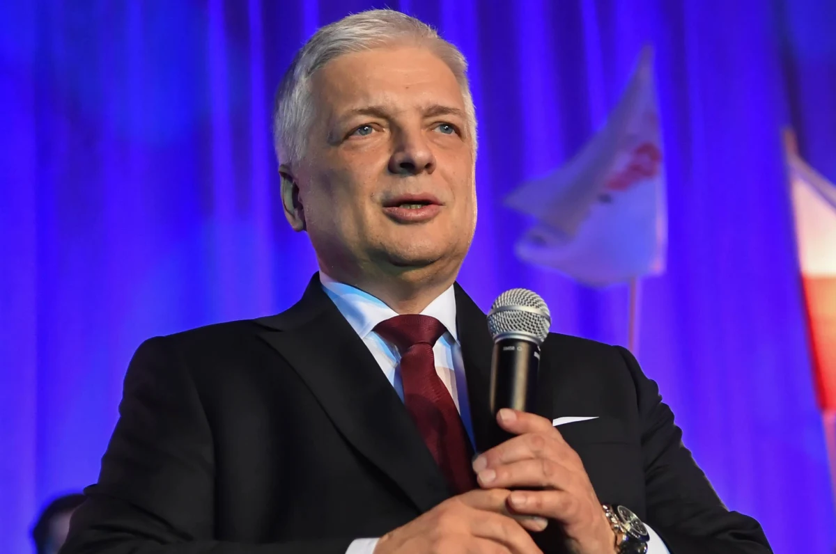 ​Robert Gwiazdowski ma być kandydatem Polskiego Stronnictwa Ludowego na nowego Rzecznika Praw Obywatelskich - podaje Onet. Konfederacja podała z kolei, że we wtorek razem z PSL przedstawią wspólnego kandydata na to stanowisko. 