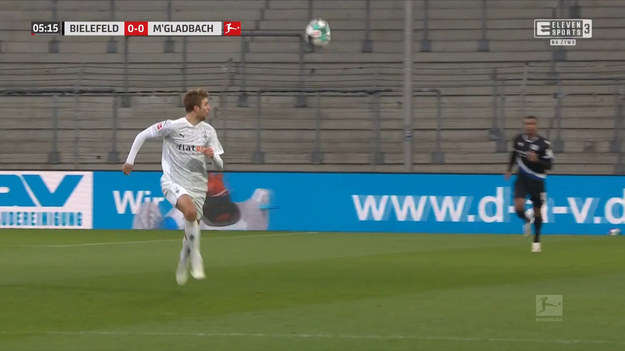 Arminia Bielefeld - Borussia Moenchengladbach 0-1 w meczu 14. kolejki Bundesligi.