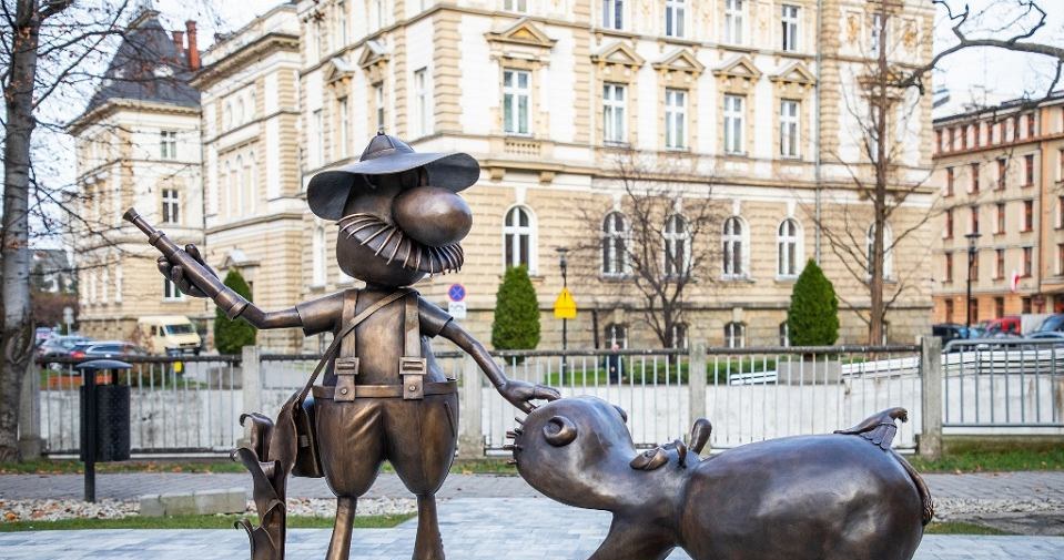 Z końcem grudnia w bielskim Studio Filmów Rysunkowych ruszyły prace nad kontynuacją serii "Pampalini - łowca zwierząt" - podał w sobotę p.o. dyrektora SFR Tomasz Małodobry. Pierwsze odcinki będą gotowe w tym roku. Ruszyły też prace koncepcyjne nad nowym serialem dla dzieci.