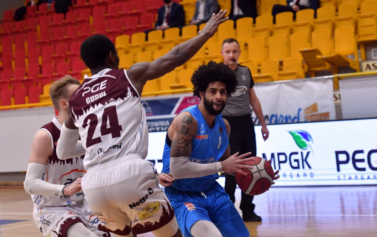 Joshua Perkins rozstał się z GTK Gliwice: koszykarz przeniósł się ze śląskiego klubu do Partizana Belgrad. W 19 spotkaniach w polskiej ekstraklasie Perkins notował średnio 13,8 pkt na mecz.