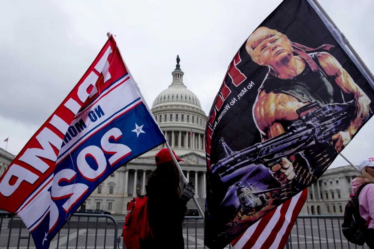 Przed środowym ostatecznym potwierdzeniem przez Kongres ważności listopadowych wyborów do stolicy USA zjeżdżają tysiące sympatyków prezydenta Donalda Trumpa. Uważają oni, że wyniki wyborów zostały sfałszowane. Z obawy przed zamieszkami na ulice skierowano Gwardię Narodową.