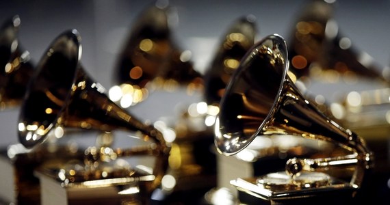 Ceremonia rozdania nagród Grammy została przełożona na 14 marca – poinformowali organizatorzy. Pierwotnie miała się odbyć 31 stycznia. Powodem zmiany jest aktualna sytuacja epidemiczna w Los Angeles. 