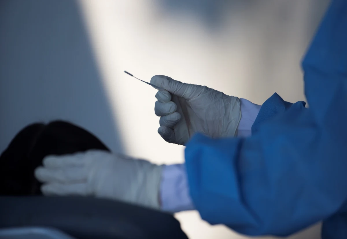 Warmińsko-mazurskie odnotowało w środę rekordowy, najwyższy w kraju, współczynnik zakażeń na 10 tys. mieszkańców - wynosi on 7,62. Poinformowano o kolejnych 1082 zakażeniach i 15 zgonach.