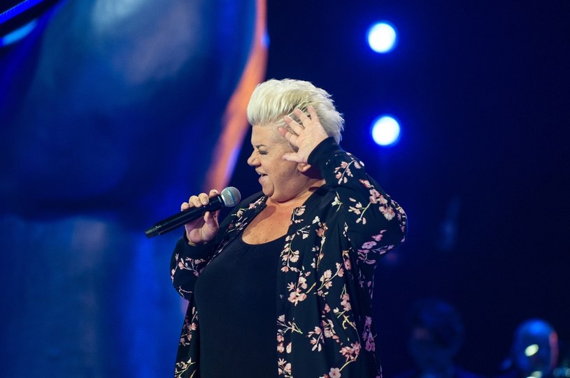 Pokłady energii i świetny wokal - w drugim odcinku muzycznego show z udziałem seniorów sceną zawładnęła 67-letnia Barbara Parzeczewska. 