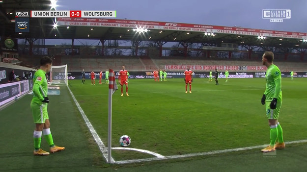 Union Berlin strzelił dwie cudowne bramki i od 50. minuty grał w przewadze, ale ostatecznie tylko podzielił się punktami z Wolfsburgiem. Cały mecz "Wilków" z ławki rezerwowych obejrzał Bartosz Białek.