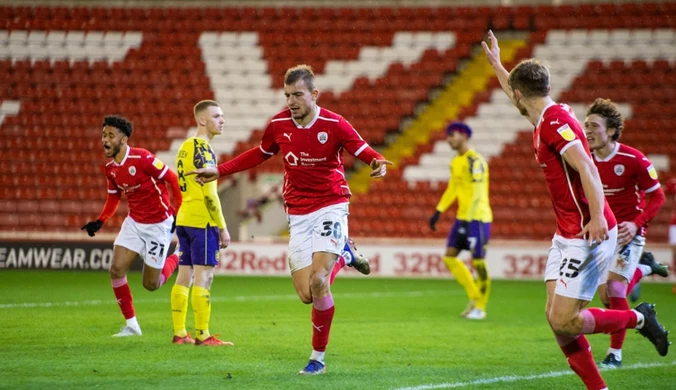 Championship. Gol Helika dla Barnsley