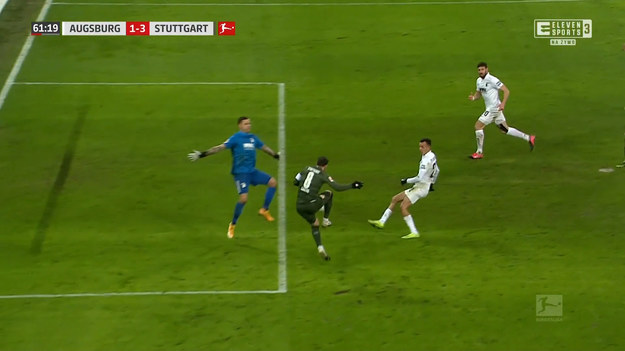 W 15. kolejce Bundesligi FC Augsburg podejmował VfB Stuttgart. Spotkanie zakończyło się wynikiem 1-4. 