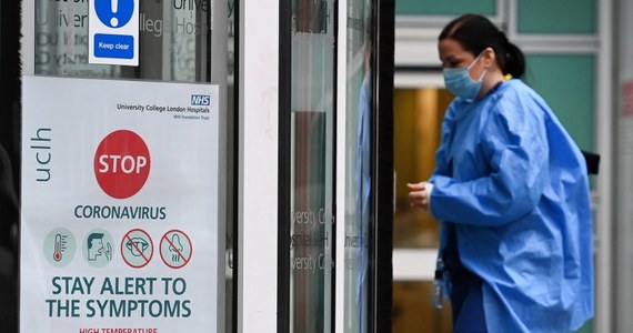 Obowiązek przedstawienia negatywnego testu na obecność koronawirusa przy wjeździe do Anglii wejdzie w życie w najbliższy piątek o godz. 4 rano - poinformowało we wtorek brytyjskie ministerstwo transportu. 