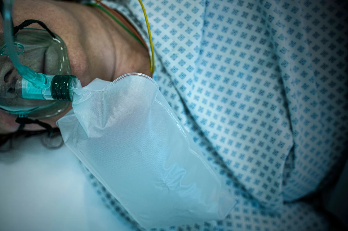 Osiem polskich centrów krwiodawstwa otrzymało od Komisji Europejskiej 760 tysięcy euro na inwestycje związane z pobieraniem osocza od dawców, którzy przeszli Covid-19 – dowiedziała się brukselska korespondentka RMF FM Katarzyna Szymańska-Borginon. Polska jest jednym z 14 krajów Unii Europejskiej, które dostały takie unijne granty.