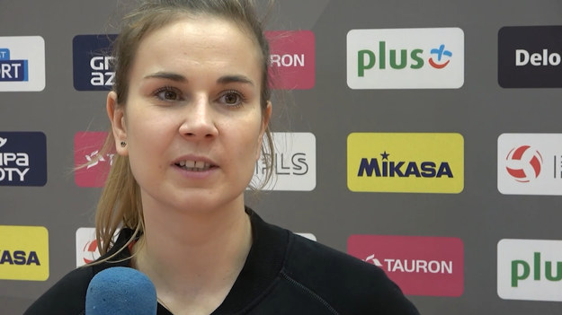 Siatkarki Grupy Azoty Chemika Police pokonały Developres SkyRes Rzeszów 3:2 w zaległym spotkaniu 11. kolejki Tauron Ligi. Rzeszowianki wygrały dwa pierwsze sety, ale w kolejnych górą były gospodynie. Udany debiut w ekipie z Polic zanotowała Olga Strantzali, która w dniu swych urodzin zgarnęła statuetkę MVP.