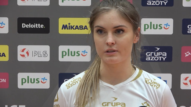 Siatkarki Grupy Azoty Chemika Police pokonały Developres SkyRes Rzeszów 3:2 w zaległym spotkaniu 11. kolejki Tauron Ligi. Rzeszowianki wygrały dwa pierwsze sety, ale w kolejnych górą były gospodynie. Udany debiut w ekipie z Polic zanotowała Olga Strantzali, która w dniu swych urodzin zgarnęła statuetkę MVP.