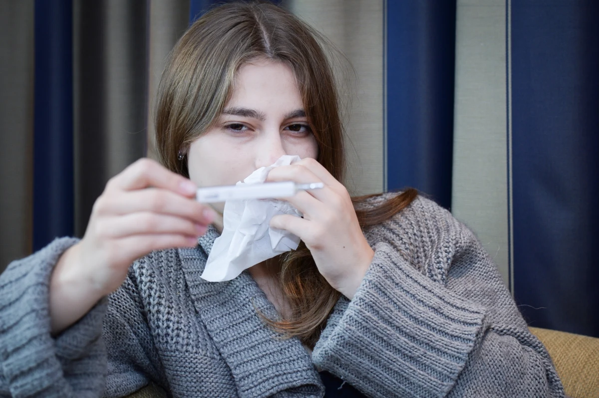 Od 1 października 2020 r. do 7 stycznia tego roku w Polsce zarejestrowano 717 040 przypadków zachorowań i podejrzeń zachorowań na grypę i wirusy grypopodobne. Zaszczepiło się prawie 2 mln Polaków – poinformowała kierownik Krajowego Ośrodka ds. Grypy z Narodowego Instytutu Zdrowia Publicznego-Państwowego Zakładu Higieny prof. Lidia Brydak.