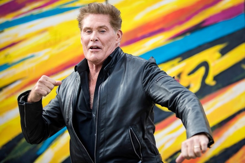 David Hasselhoff, piosenkarz i aktor, któremu sławę przyniosła rola Mitcha Buchannona, szefa ratowników w serialu "Słoneczny patrol", został zaproszony do udziału w popularnym brytyjskim programie "Good Morning Britain". Prowadzący oczekiwał, że nie tylko skrytykuje trend ciałopozytywności, ale też będzie twierdził, że nadwaga zawsze oznacza brak zdrowia. Tymczasem gwiazdor zaskoczył wszystkich.