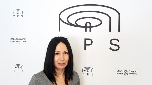 Prezes Zarządu Spółki Zagłębiowski Park Sportowy, Karina Skowronek o postępach budowy stadionu i hali sportowej.