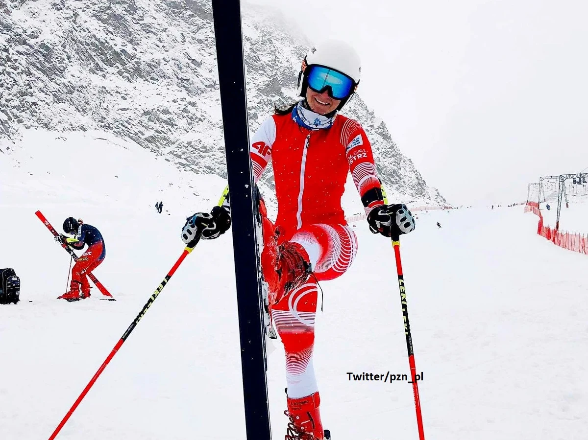 Maryna Gąsienica-Daniel zajęła 10. miejsce w slalomie gigancie alpejskiego Pucharu Świata w Kranjskiej Gorze. Polka uzyskała czas 2.15,39 i do triumfatorki straciła 3,49 s. Wygrała Wloszka Marta Bassino. Dopiero szósta była utytułowana Amerykanka Mikaela Shiffrin.